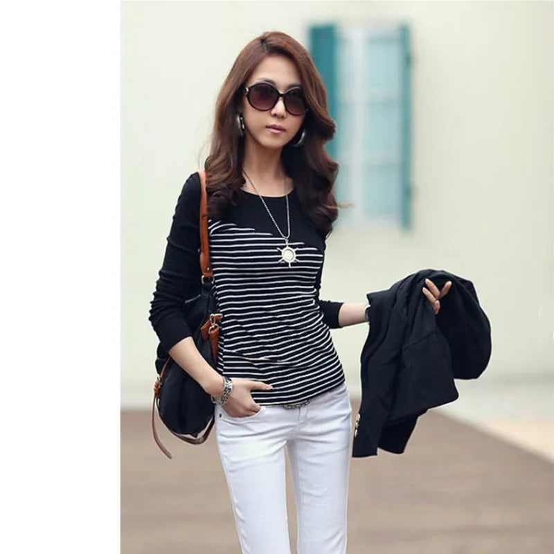 Slim Fit Patchwork T-Shirt für Frauen