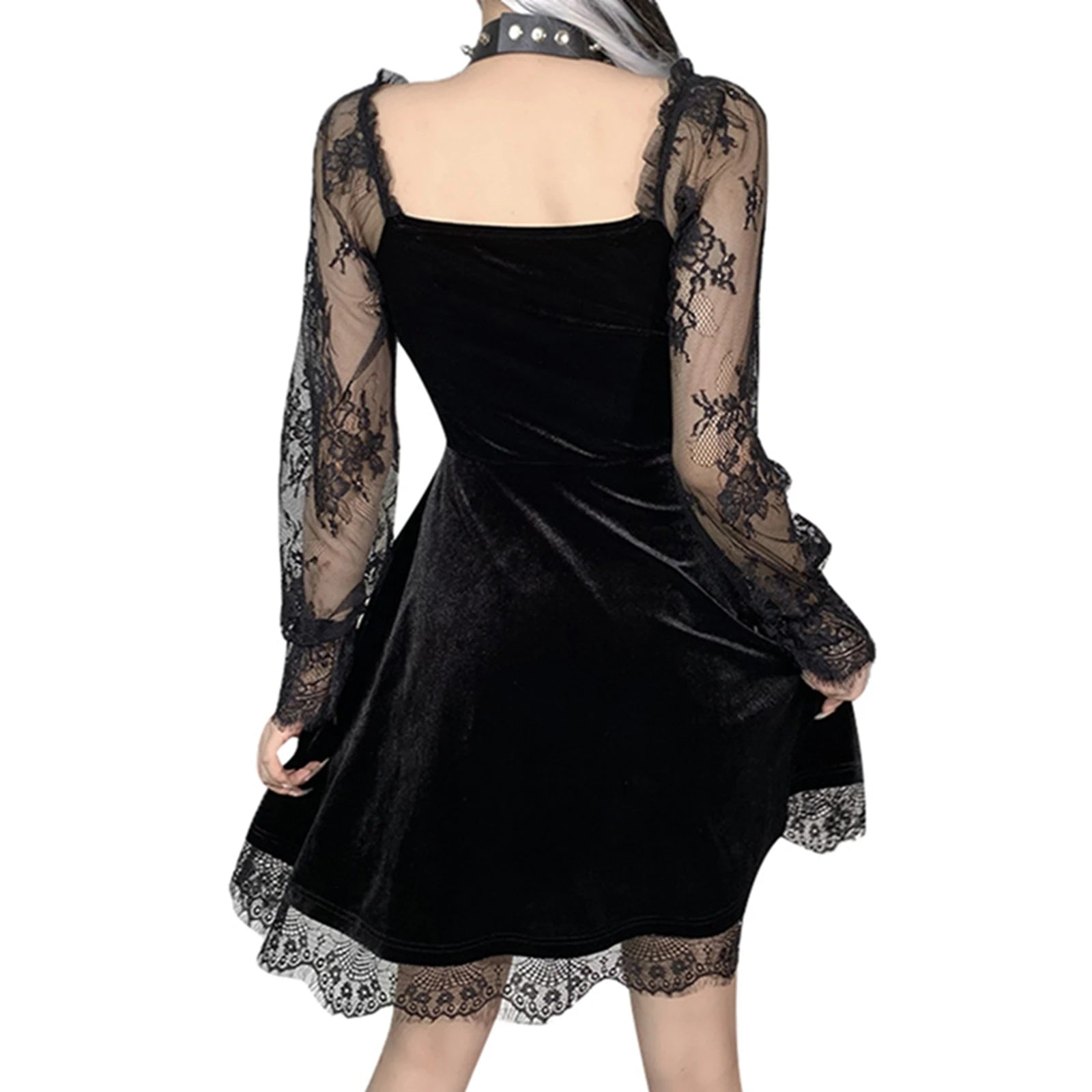 Stilvolles Kleid mit V-Ausschnitt und Glockenärmeln