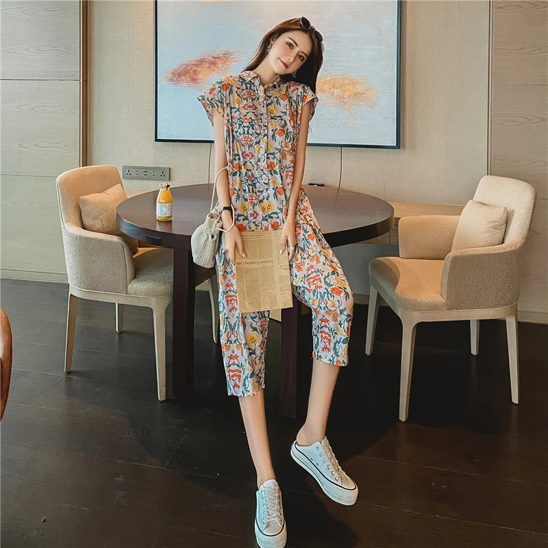 Women's Jumpsuit with Vintage Floral Print