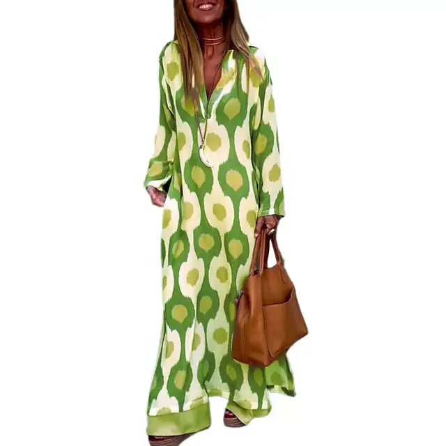 Elegante abito maxi estivo con stampa e scollo a V