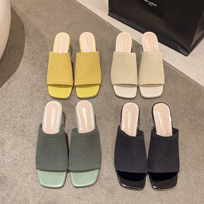 Women's Slippers - Closed Toe, Comfortable and Stylish for Outdoors - Medium Heel
