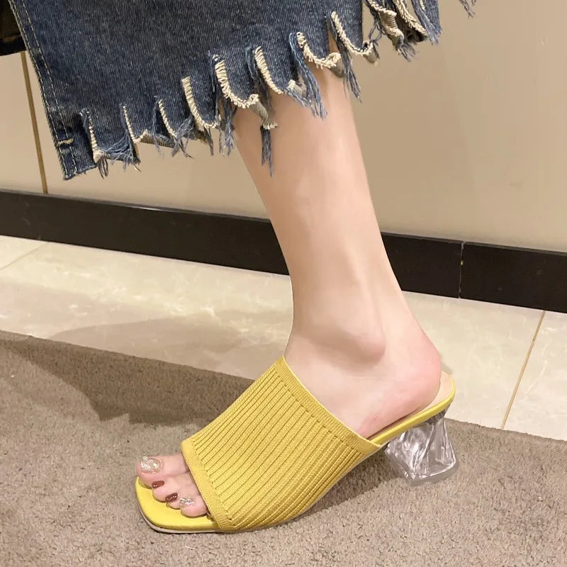 Women's Slippers - Closed Toe, Comfortable and Stylish for Outdoors - Medium Heel