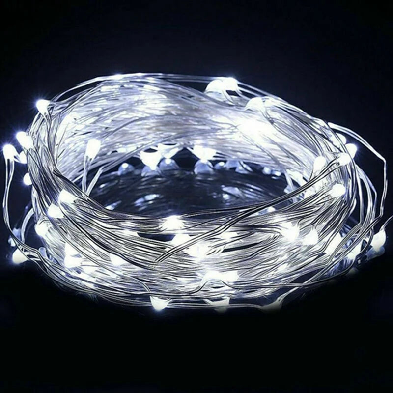 Catena luminosa esterna resistente alle intemperie con lampade LED