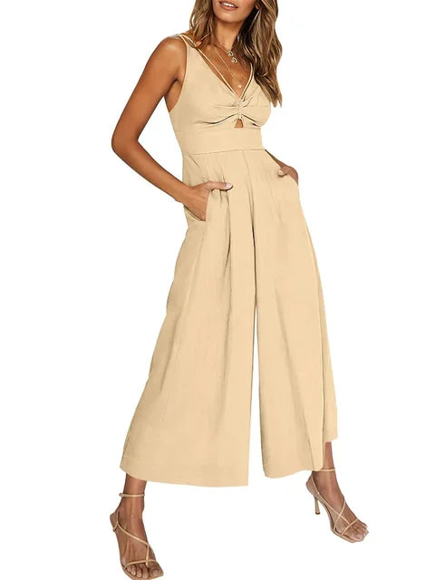V-hals jumpsuit van Zonnestraal Mode.