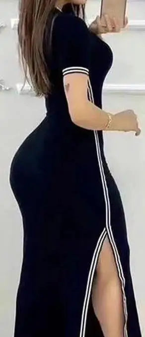 Gestreiftes Sommer Maxi Kleid mit hohem Schlitz