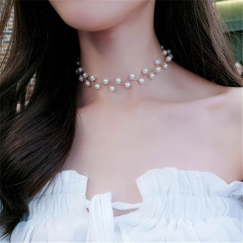 Aurora Pearl Collarbone Necklace for Women