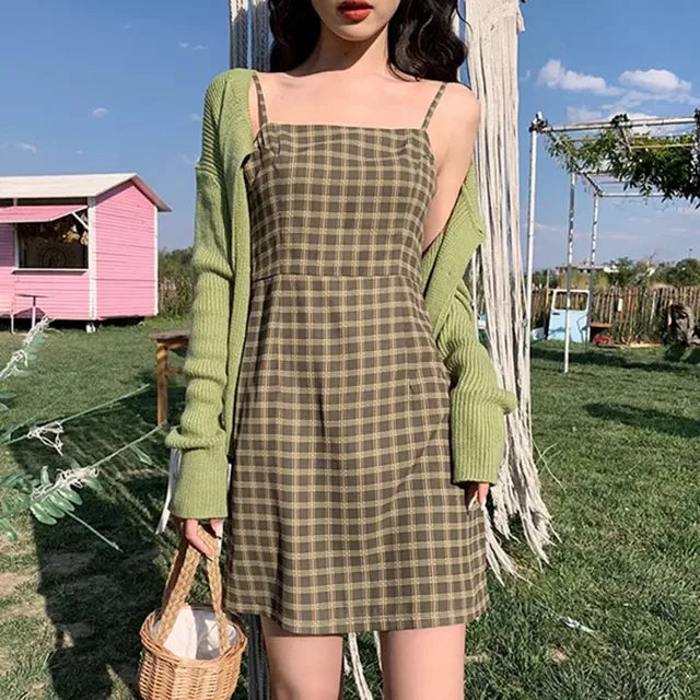 Zoki's Avocado Green Vintage Check Dress - Summer Elegant Class