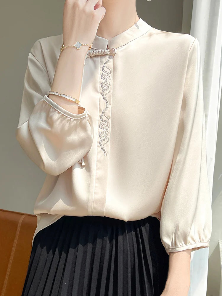 Blusa estiva elegante in seta topazio scintillante