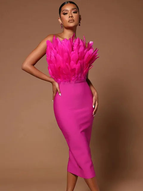 Betoverende Strapless Bodycon Jurk met Veren