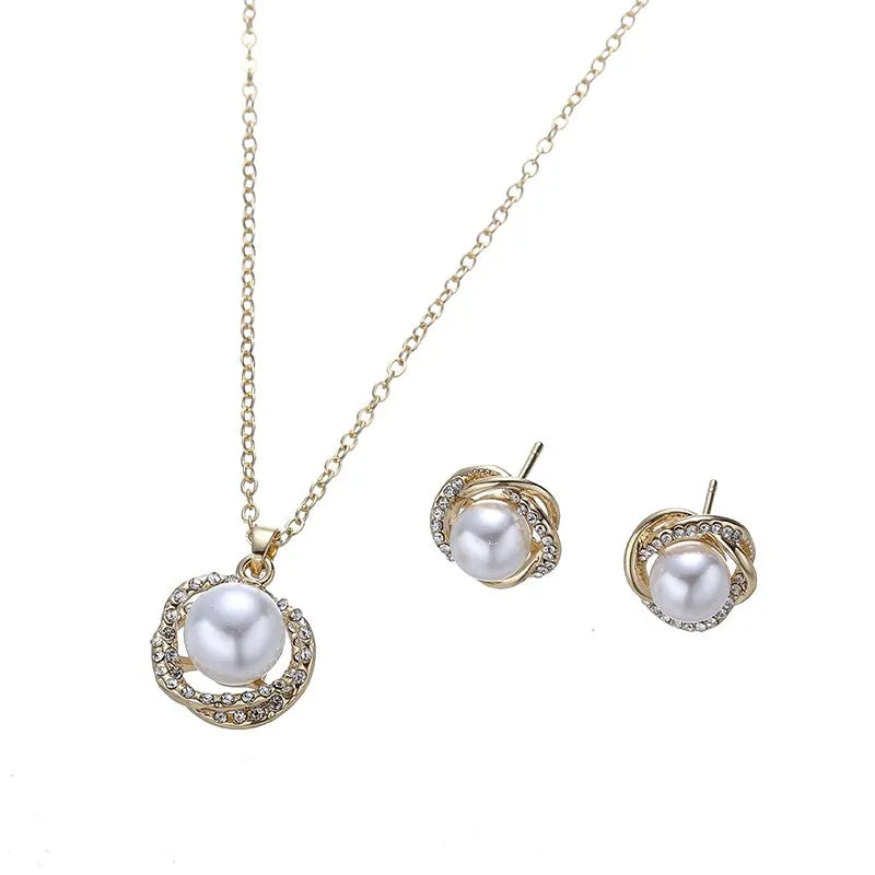 Golden South Sea Shell Pearl Jewelry Set with Zircon Pendant and Earrings
