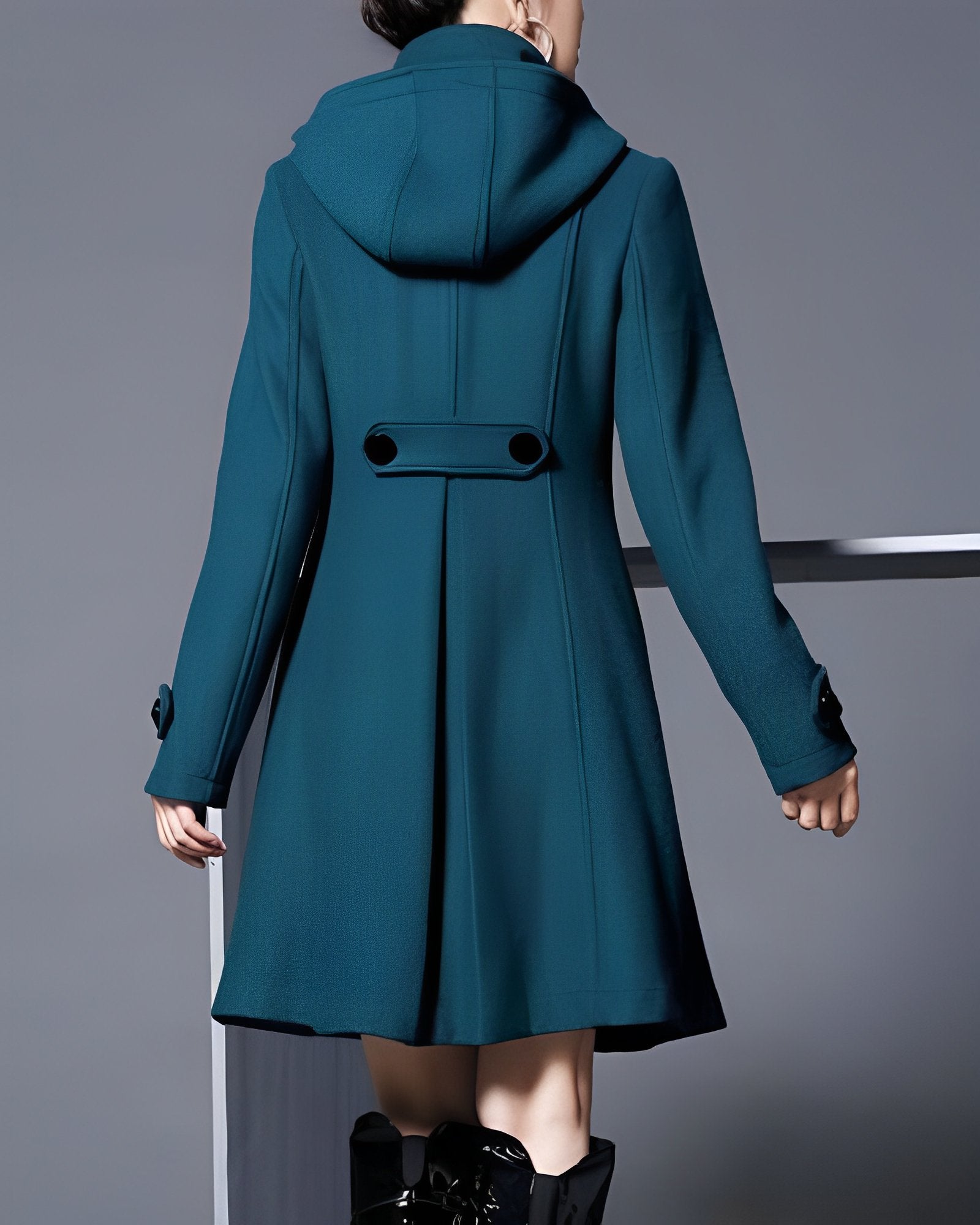 Nordica Chic | Giacca Essenziale da Donna | Modello Sagomato, Lungo con Bottoni e Tasche Laterali