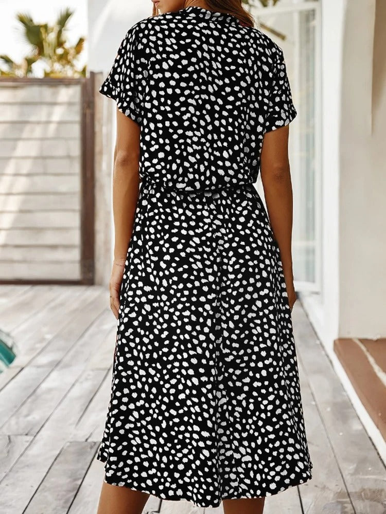 Aura Dress for Stylish Adventurers