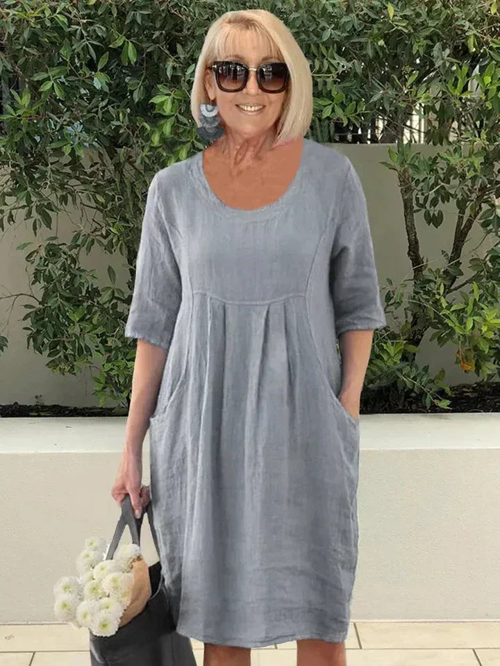 Chic Essentials Midi Dress With Pockets