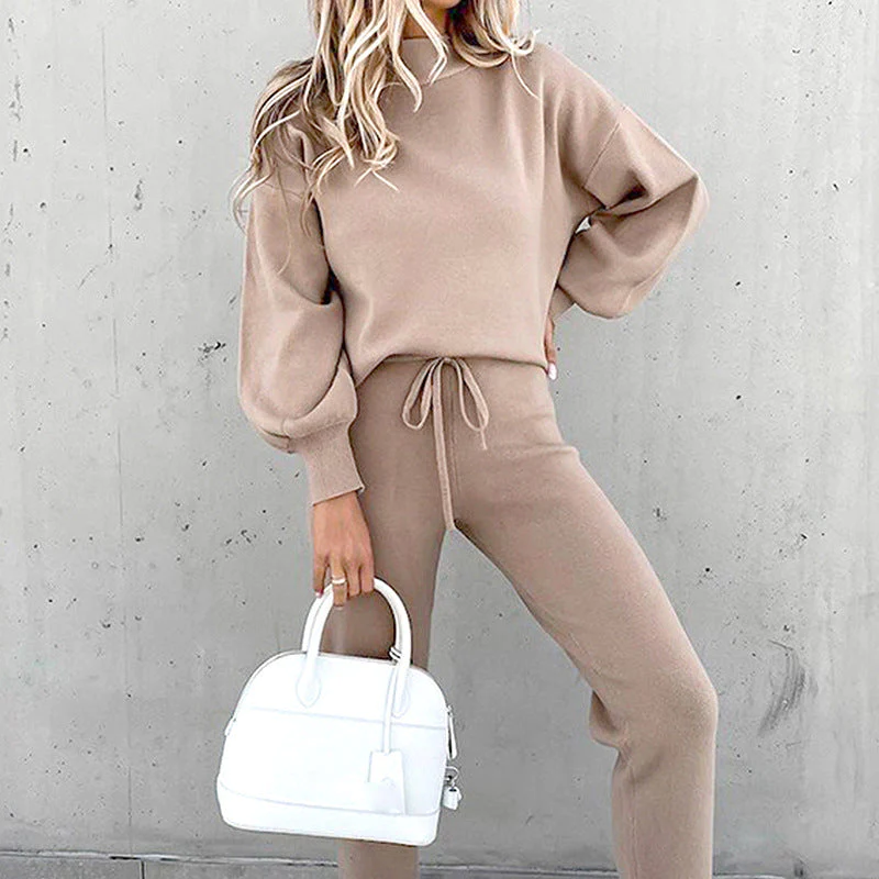VELANORA- Soft house suit